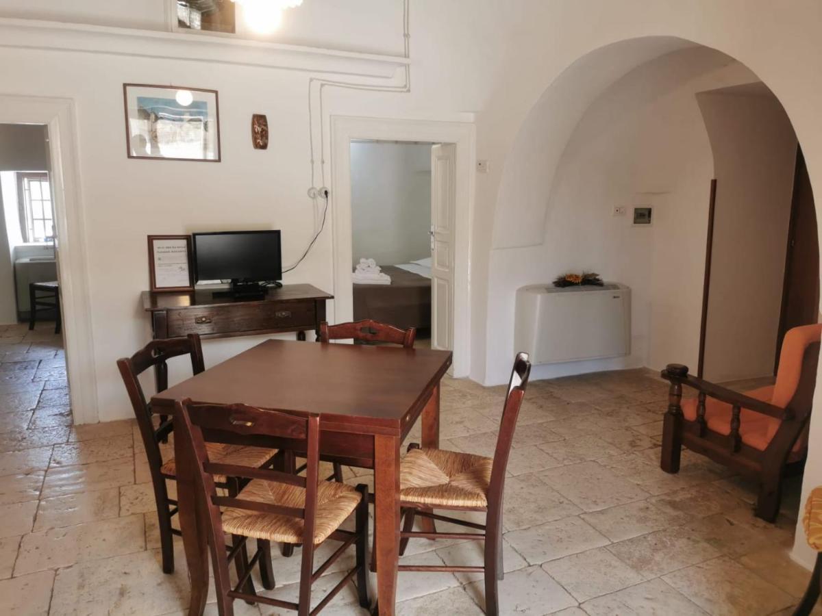 Dimore E Trulli Dell'Aia Antica Vila Alberobello Exterior foto